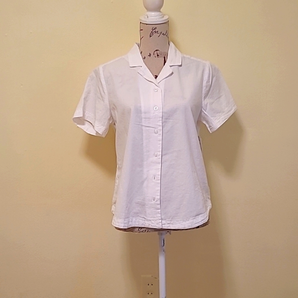 Vintage schoolgirl crisp camp shirt
